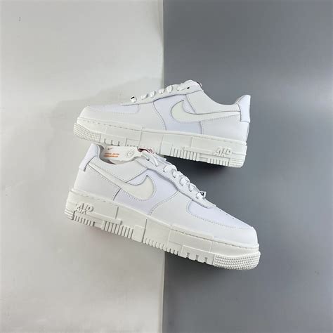 air force 1 low Pixel summit white